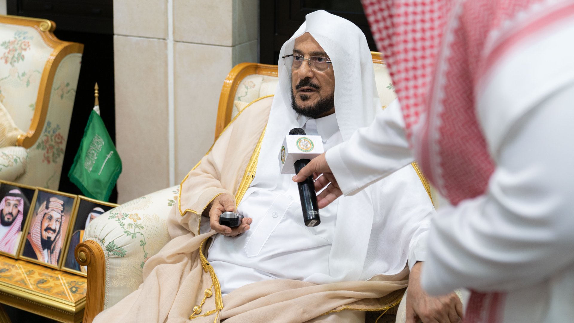 زيارة وزير لمجمع الملك فهد لطباعة المصحف الشريف